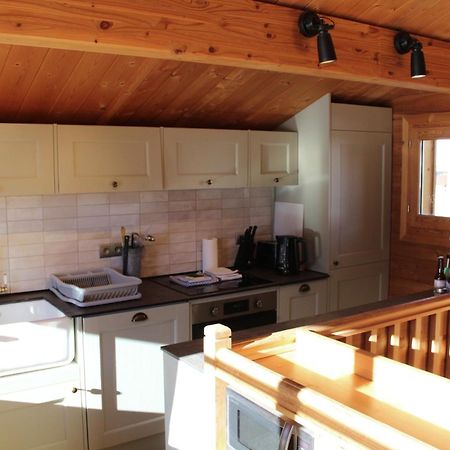 Cosy 4 Bedroom Chalet With Hot Tub Saint-Marcel  Экстерьер фото